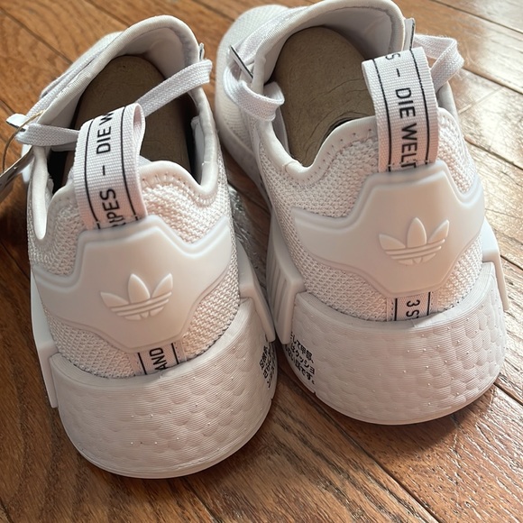 New in box womens adidas nmd - Picture 4 of 11